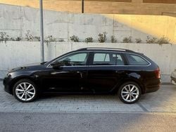 Usado 2013 Skoda Octavia Carrinha | € 5.000 (Bom preço)