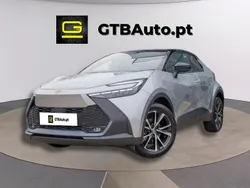 Cinza Usado 2024 Toyota C-HR Team SUV | € 33.999 (Preço justo)