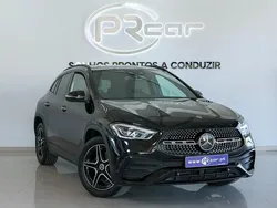 Preto metalizado Usado 2021 Mercedes GLA250 AMG line SUV | € 40.900
