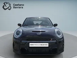 Preto Usado 2024 Mini ONE Citadino | € 40.900