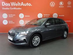 Cinzento escuro metalizado Usado 2023 Skoda Scala Ambition Citadino | € 18.990 (Preço justo)
