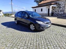 Cinzento Usado 2009 Ford Focus Titanium | € 5.000 (Bom preço)