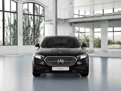 Preto Novo 2025 Mercedes E300 Sedan | € 82.425