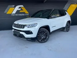 Branco Usado 2021 Jeep Compass 80th Anniversary SUV | € 25.800 (Preço justo)