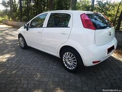 Branco Usado 2019 Fiat Punto Van | € 7.999