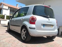 Cinzento Usado 2005 Renault Modus Monovolume | € 2.150 (Bom preço)