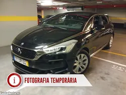 Preto Usado 2018 DS Automobiles DS5 So Chic Citadino | € 14.890 (Preço justo)