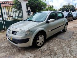 Usado 2002 Renault Mégane II Sedan | € 2.250 (Preço justo)
