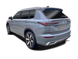 Novo 2025 Mitsubishi Outlander SUV | € 58.408