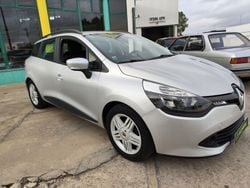 Cinza Usado 2015 Renault Clio GrandTour LIMITED Carrinha | € 11.990 (Caro)