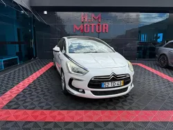 Branco pérola Usado 2013 Citroën DS5 Chic Citadino | € 12.900 (Preço elevado)