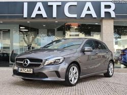 Cinza Usado 2018 Mercedes A180 Urban Sedan | € 19.500 (Preço justo)
