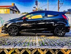 Preto Usado 2016 Ford Fiesta ST Citadino | € 12.450 (Preço justo)