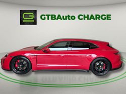 Vermelho Usado 2022 Porsche Taycan GTS Sedan | € 94.999