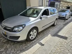 Cinzento Usado 2006 Opel Astra Enjoy Carrinha | € 3.450 (Bom preço)