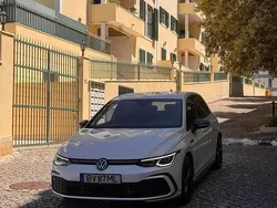 Branco Usado 2022 VW Golf VIII | € 34.900 (Preço justo)