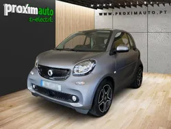 Cinzento Usado 2019 Smart ForTwo Electric Drive Coupé | € 11.900 (Preço justo)