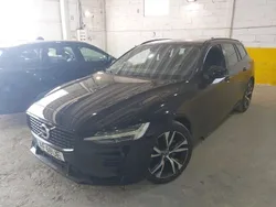 Preto Usado 2021 Volvo V60 Carrinha | € 32.000 (Preço justo)