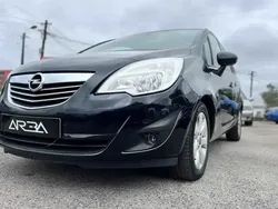 Preto Usado 2012 Opel Meriva Design Edition Monovolume | € 8.990 (Preço elevado)