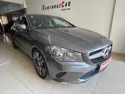 Cinza Usado 2018 Mercedes CLA180 Shooting Brake Urban Carrinha | € 23.500 (Caro)