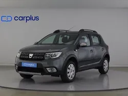 Cinza Usado 2017 Dacia Sandero Comfort Citadino | € 12.900 (Preço elevado)
