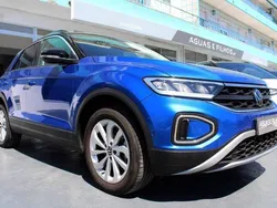 Azul Usado 2023 VW T-Roc Life SUV | € 25.990 (Preço elevado)