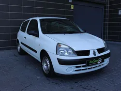 Branco Usado 2007 Renault Clio II Citadino | € 2.900 (Super Preço)