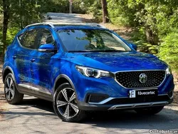 Azul Usado 2021 MG ZS Luxury Sedan | € 19.950 (Super Preço)