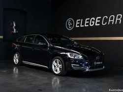 Preto Usado 2013 Volvo V60 Summum Carrinha | € 13.450
