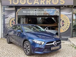 Azul Usado 2021 Mercedes A250 Style Citadino | € 26.990 (Bom preço)
