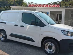 Branco Usado 2020 Peugeot Partner Monovolume | € 10.500 (Bom preço)