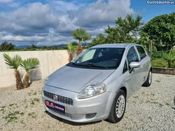 Cinza Usado 2011 Fiat Grande Punto Citadino | € 3.700 (Preço justo)