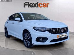Branco Usado 2020 Fiat Tipo Lounge | € 10.980 (Preço justo)