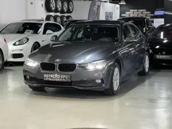 Cinzento Usado 2015 BMW 320 Luxury Line Sedan | € 16.990 (Preço justo)