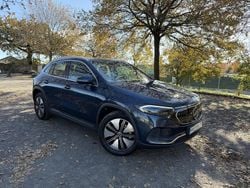 Azul Usado 2021 Mercedes EQA250 Edition 1 SUV | € 31.990 (Preço elevado)
