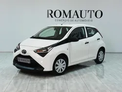 Branco Usado 2020 Toyota Aygo X-play Citadino | € 12.800 (Preço elevado)