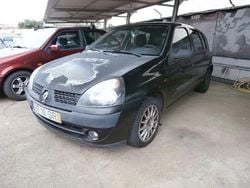 Preto Usado 2001 Renault Clio II | € 1.000 (Super Preço)