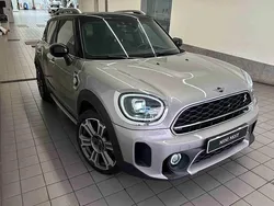 Vermelho Usado 2023 Mini Cooper SE Classic Citadino | € 37.900