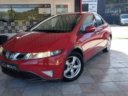 Vermelho Usado 2009 Honda Civic Elegance Citadino | € 7.990