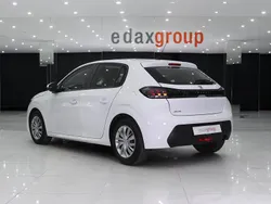 Branco Usado 2021 Peugeot 208 Active Citadino | € 11.490 (Bom preço)