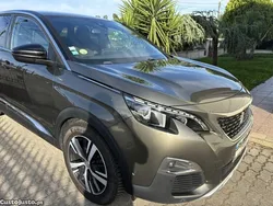 Verde Usado 2017 Peugeot 3008 GT-line Monovolume | € 17.900 (Preço justo)