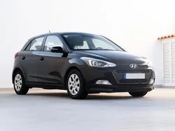 Preto Usado 2015 Hyundai i20 | € 9.900 (Preço justo)