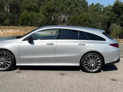 Cinzento Usado 2023 Mercedes CLA250e Sedan | € 39.900 (Bom preço)