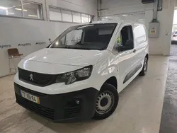 Branco Usado 2019 Peugeot Partner Premium Monovolume | € 14.900 (Preço justo)