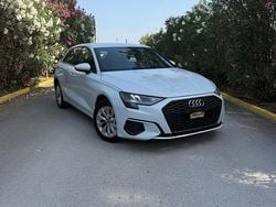 Branco Usado 2022 Audi A3 Advanced | € 27.900