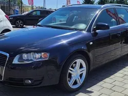 Azul (metalizado) Usado 2005 Audi A4 Sport Carrinha | € 8.990 (Preço justo)