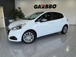 Branco Usado 2019 Peugeot 208 Signature Sky Citadino | € 13.950 (Preço justo)