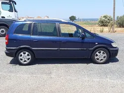 Usado 2001 Opel Zafira Monovolume | € 2.000
