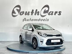 Cinza Usado 2023 Kia Picanto Urban Citadino | € 12.990 (Preço justo)