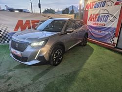 Cinza Usado 2021 Peugeot 2008 Allure SUV | € 22.700 (Preço elevado)